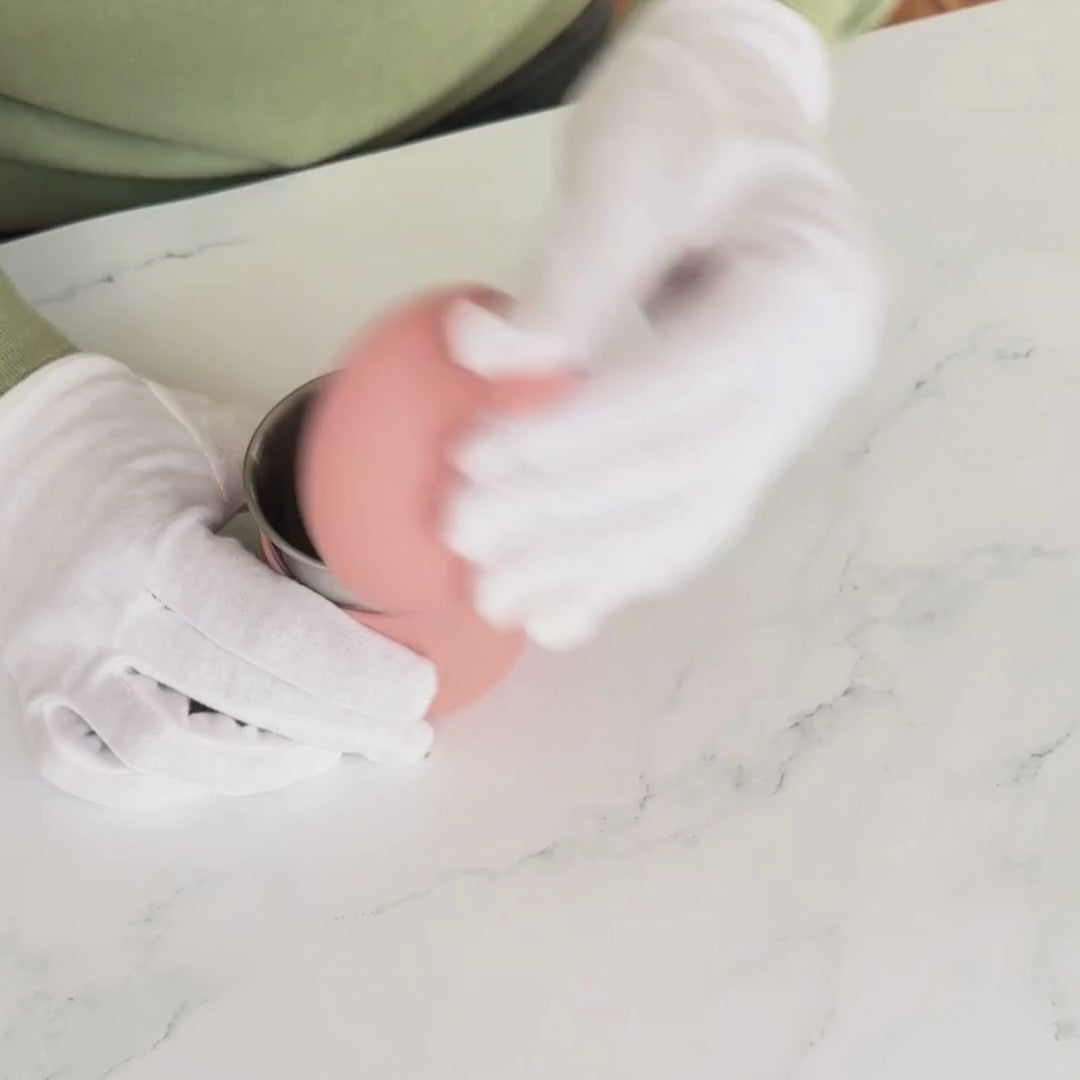 Greenvyne toddler stainless steel sippy cup video showing leak proof spout lid