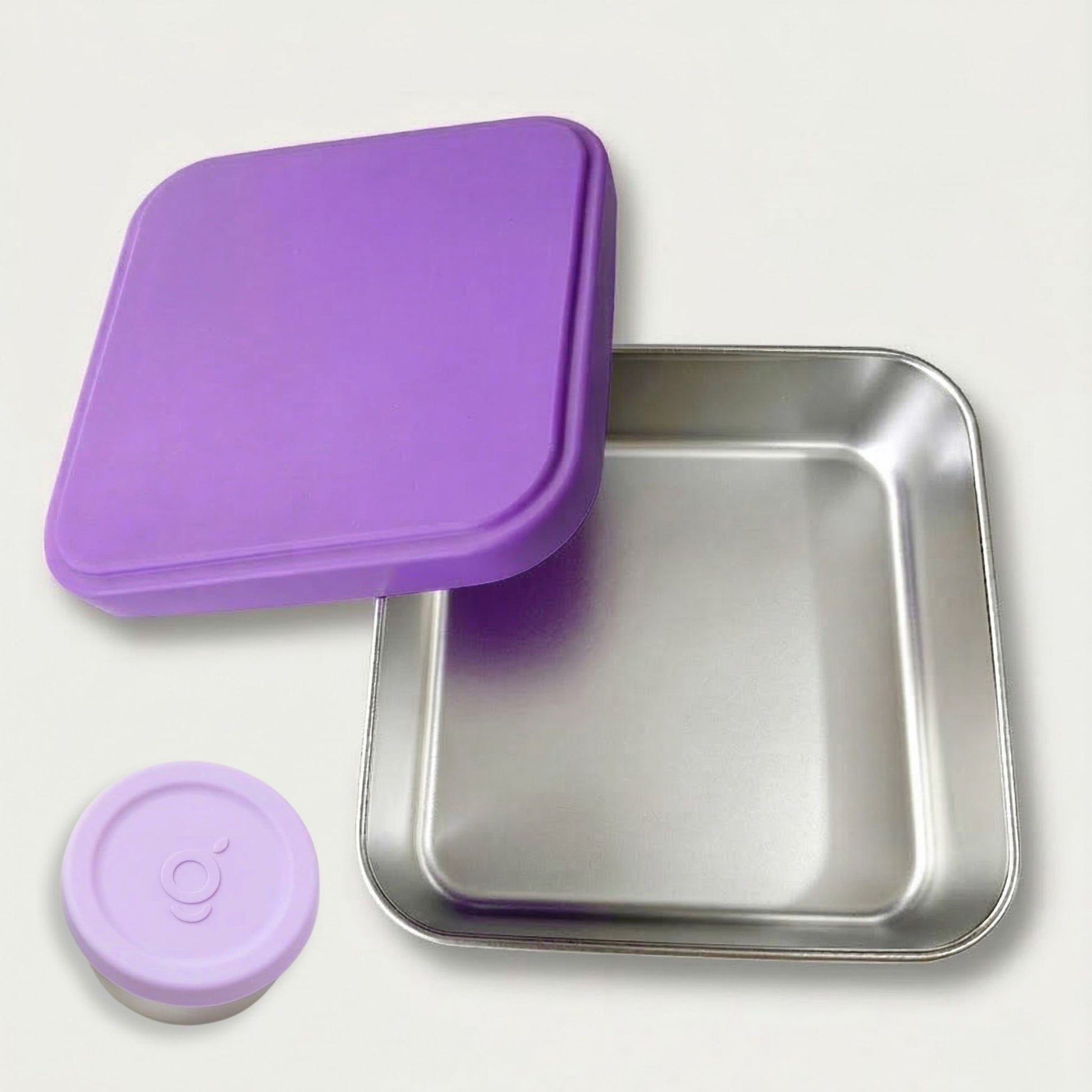 Stainless steel 304 grade sandwich box 650ml and dip pot 75ml with LFGB-certified Silicone Lid in purple. BPA-free, Greenvyne.