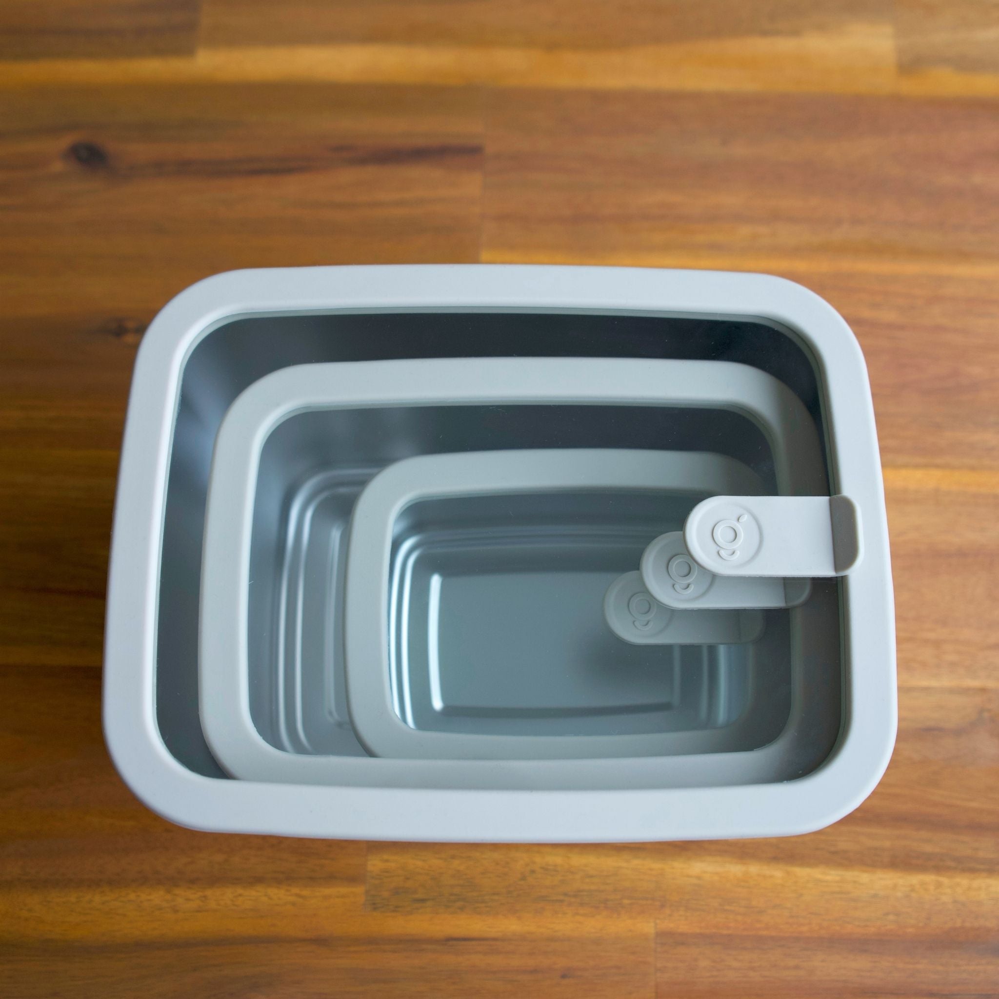 Nesting 3 piece Stainless steel 304 grade food storage containers with tempered glass lid. LFGB-certified Silicone seal. Microwave and oven safe. SGS certified. Greenvyne