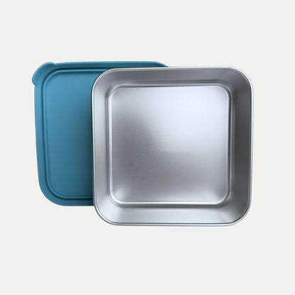 Stainless steel 304 grade lunch box 650ml and dip pot 75ml with LFGB-certified Silicone Lid in teal. BPA-free, Greenvyne.