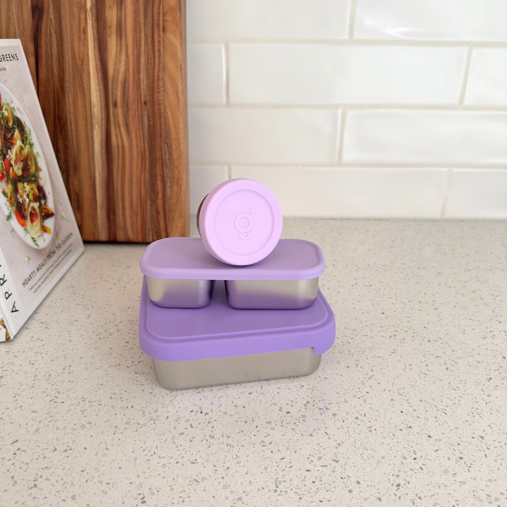 Stainless steel 304 grade square lunch box 650ml, dip pot 75ml and snack box 200ml bundle. LFGB-certified Silicone Lid. BPA, Phthalate and plastic free, Greenvyne.
